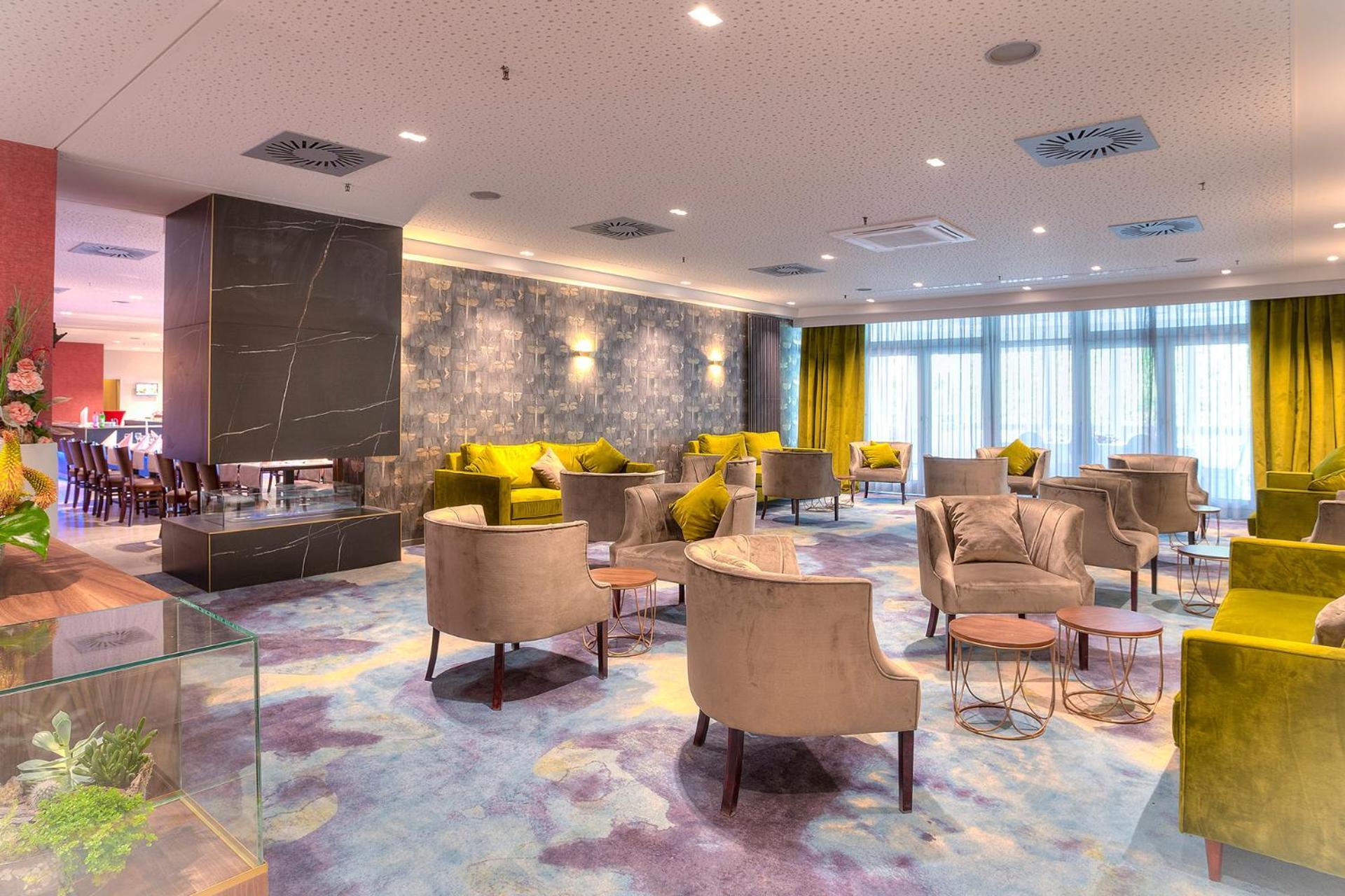 Achat Hotel Frankfurt Maintal Exteriör bild