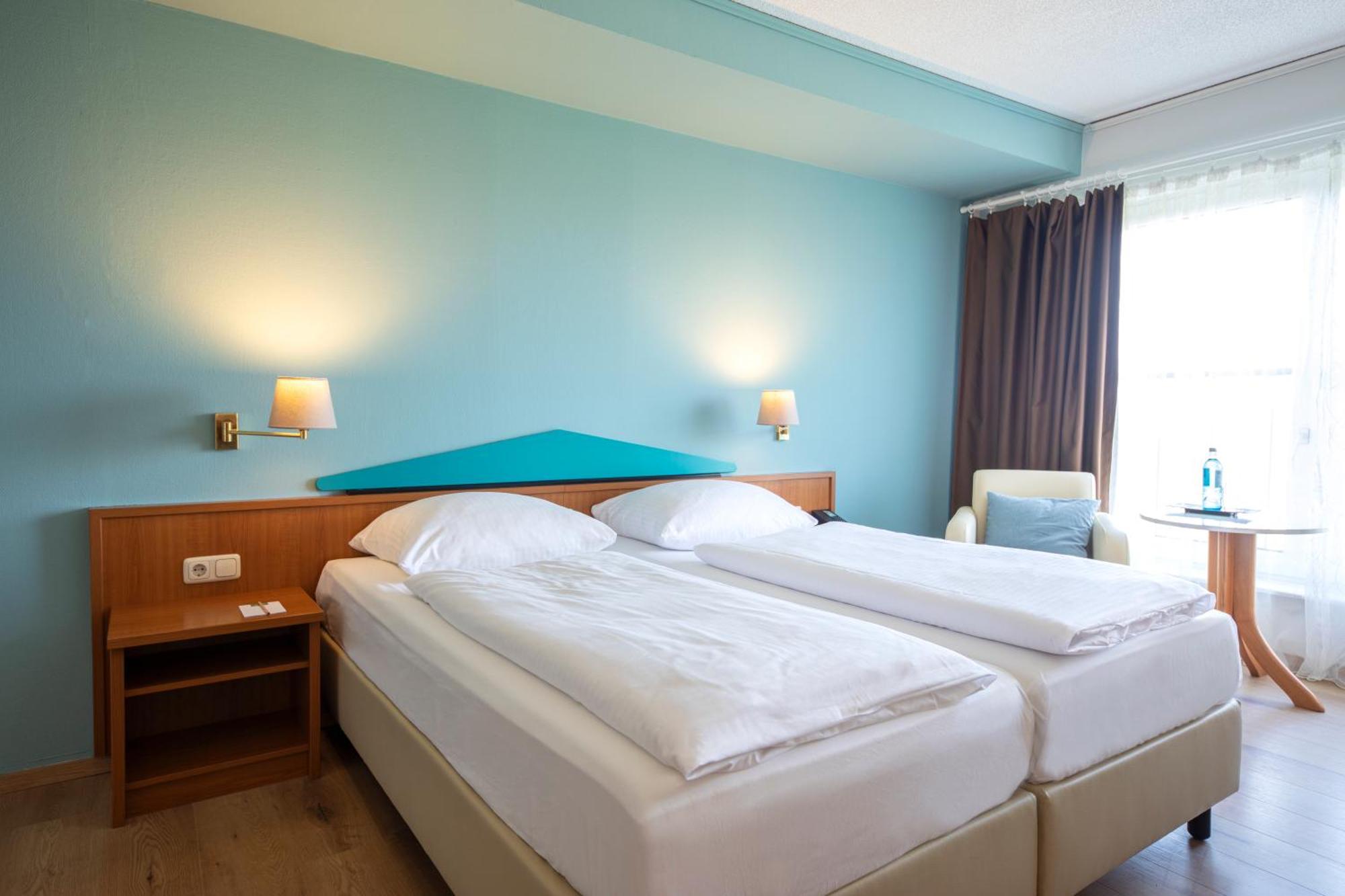 Achat Hotel Frankfurt Maintal Exteriör bild